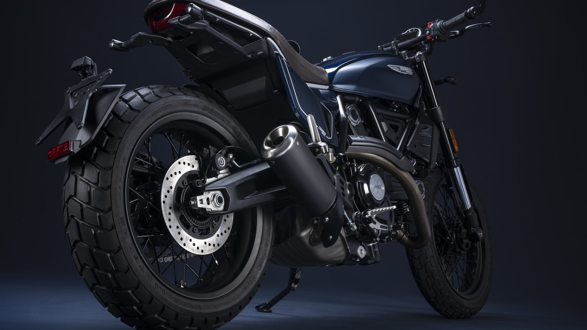 bell bullitt ✨希少モデル‼️scrambler DUCATIモデル New 2015 Ducati Scrambler Model Unveil and Video - The Bullitt